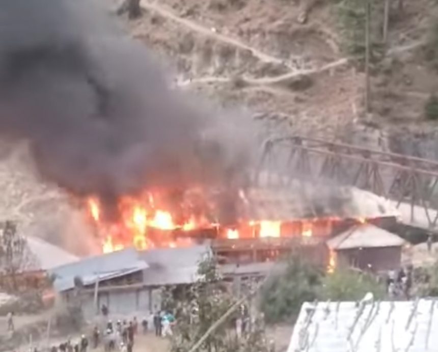 'Fire Rages From Madrasa Building In Kishtwar'